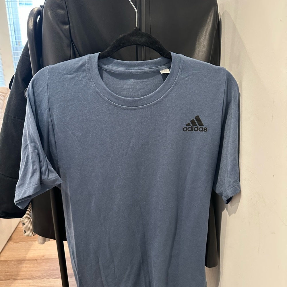 Adidas Men's Blue T-Shirt